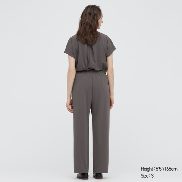 Uniqlo Crepe Pants - Picture 6 of 7